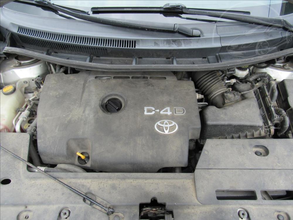 Toyota Auris 2,0 D4-D Sol