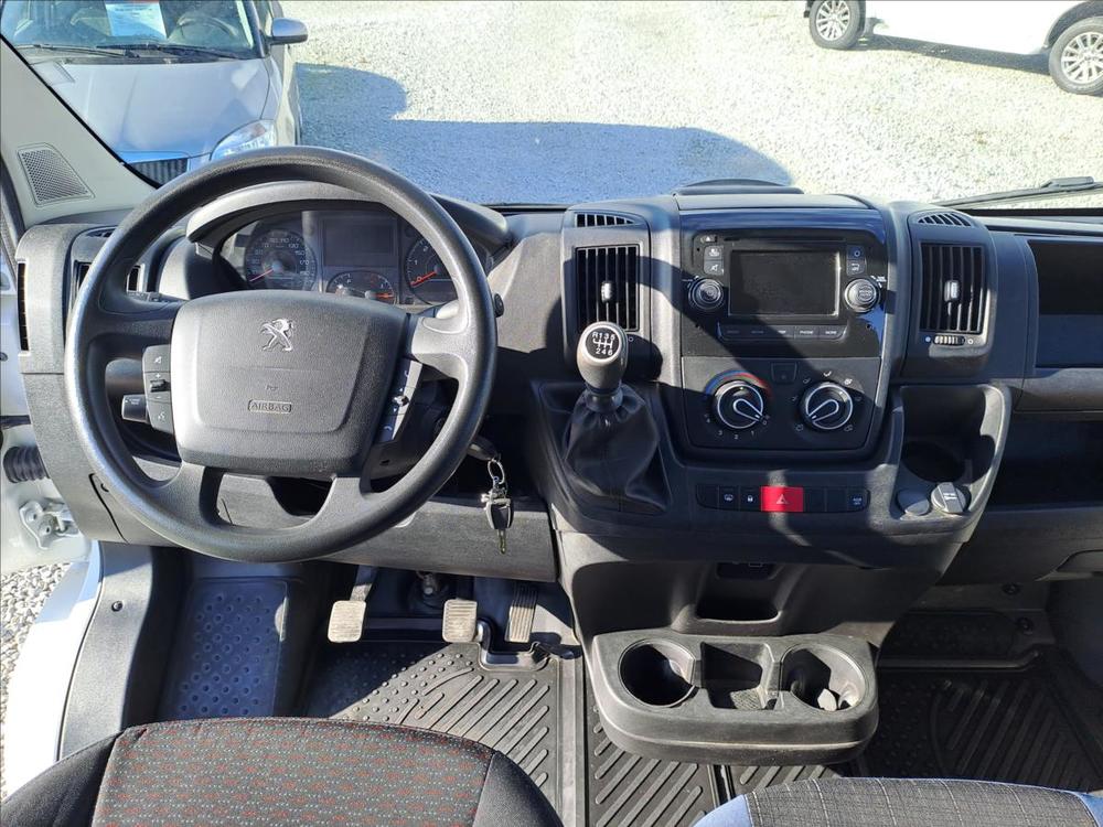 Peugeot Boxer 2,0 HDI 120kW L3H2 1.MAJITEL