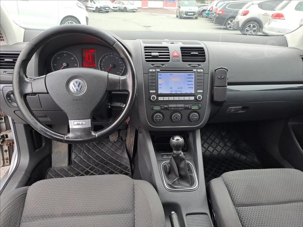 Volkswagen Golf 2,0 TDI GT DIGIKLIMA,VYH.SED