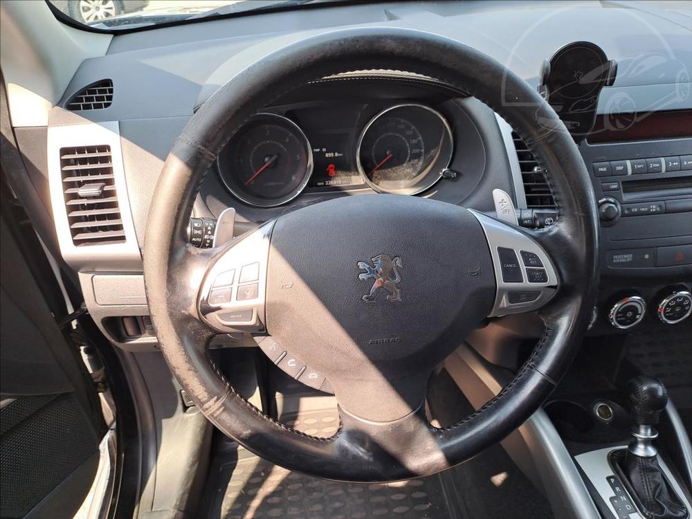 Peugeot 4007 2,2 HDI Premium 7mist