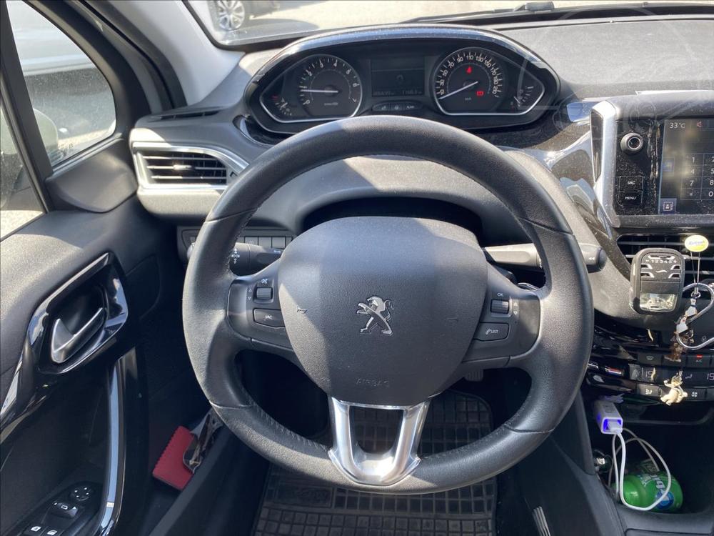 Peugeot 208 1,6 VTi ALLURE