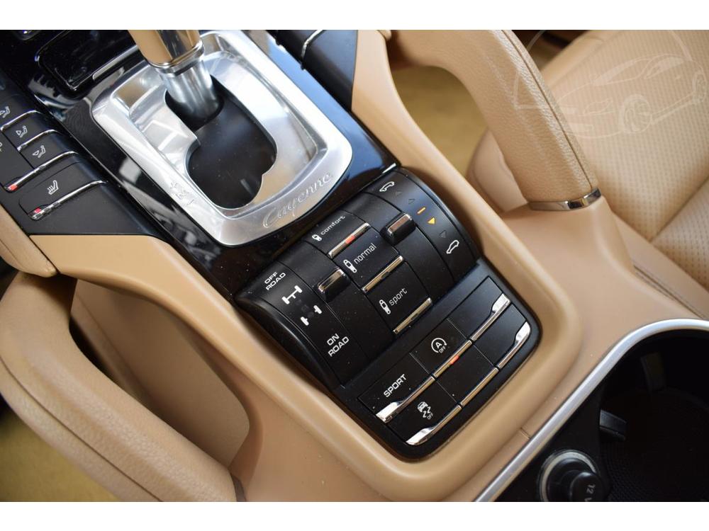 Porsche Cayenne Platinum Edition/Vzduch