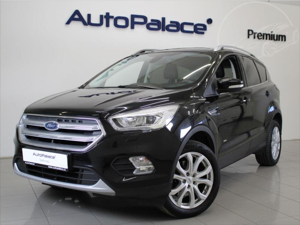 Prodm Ford Kuga 2,0 TDCi 4x4 AT Titan. TAN