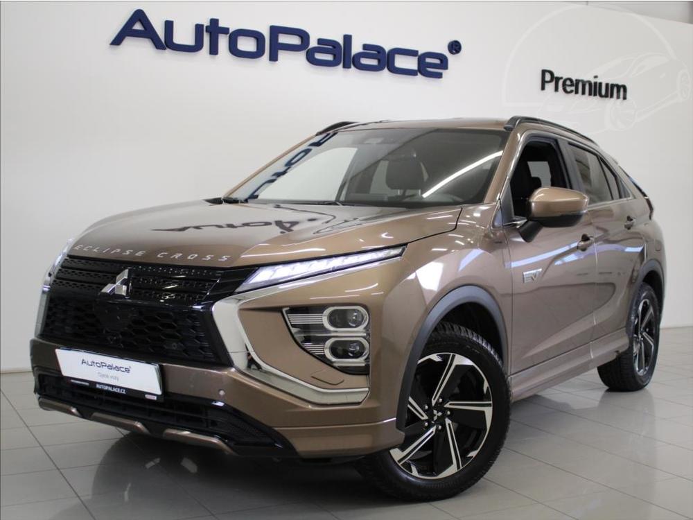 Mitsubishi 2,4 PHEV 4WD Instyle 17 570km!