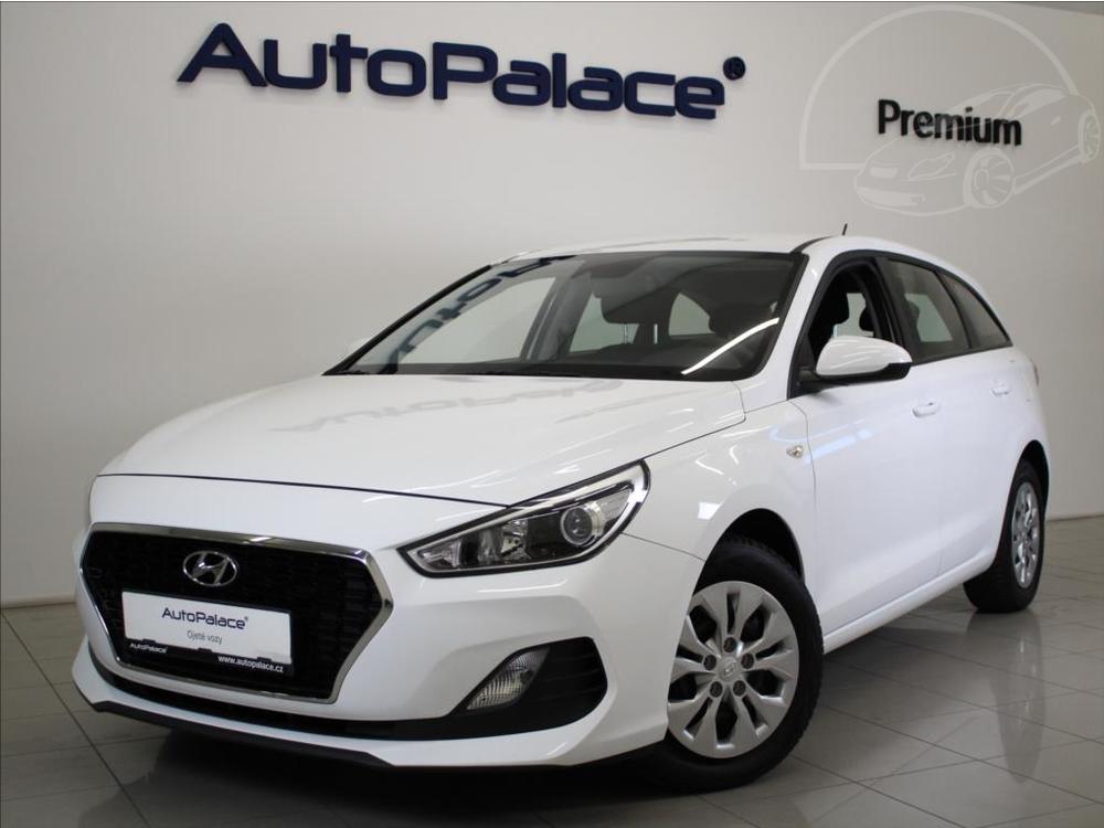 Hyundai i30 1,4 i Start+ 17 350km 1.maj.ČR