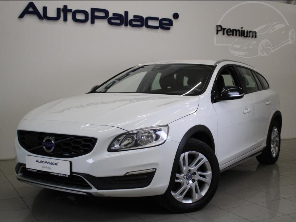 Prodm Volvo V60 2,4 D4 AWD Cross Country 1.maj