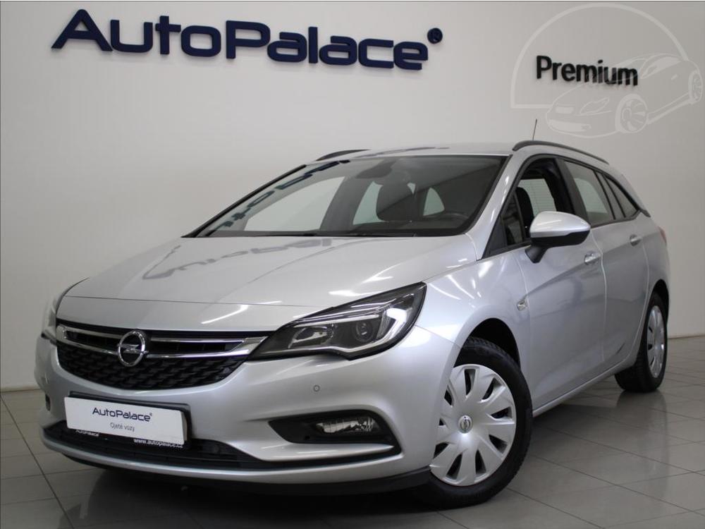 Prodm Opel Astra 1,4 i 74kW Enjoy CarPlay 1.maj