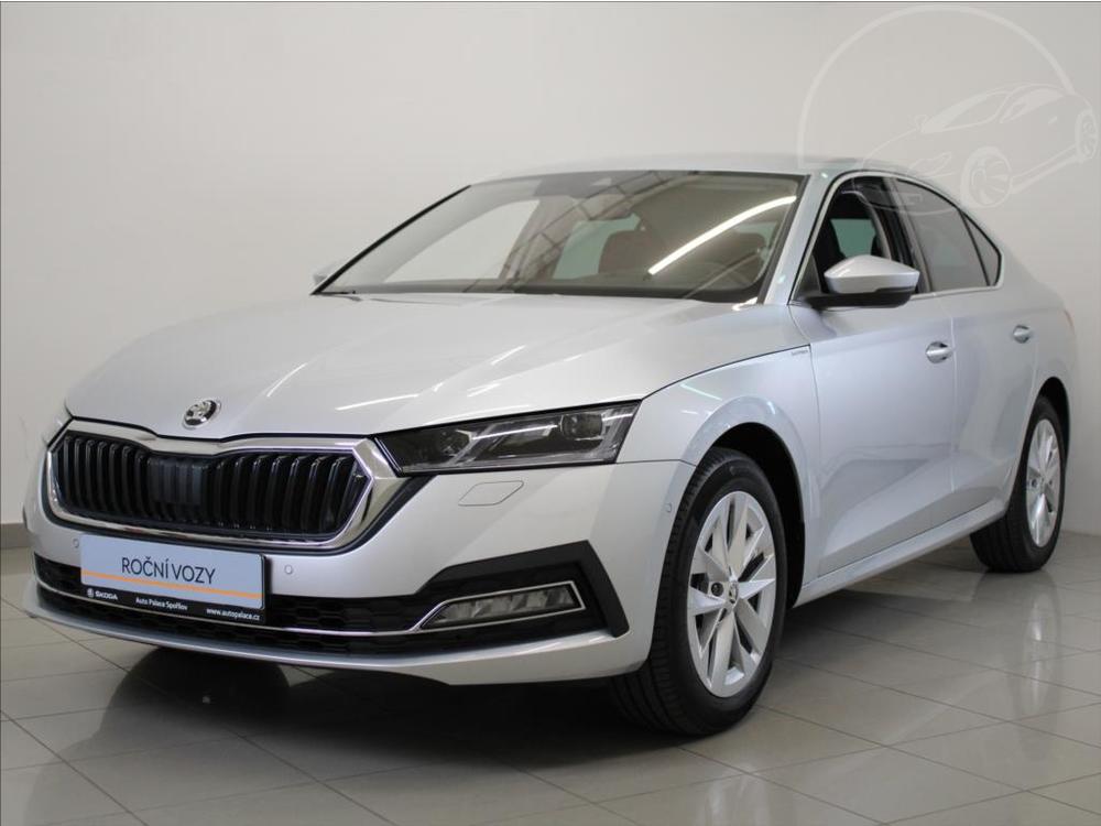 Prodm koda Octavia 2,0 TDi Style 5 Let ZRUKA R