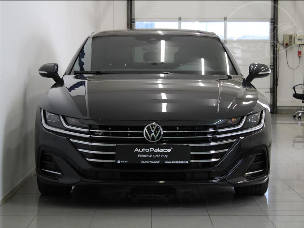 Volkswagen Arteon 2,0 TDi DSG R-Line 5L.Zruka