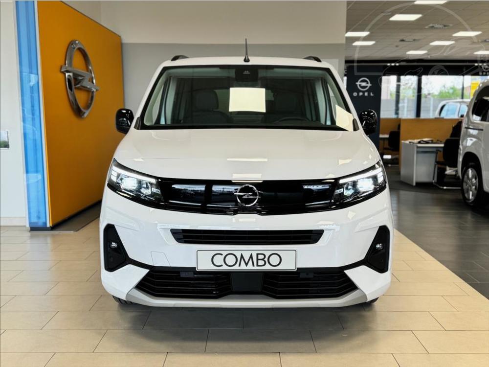 Opel Combo 1.2 Edition Plus L1H1 TURBO