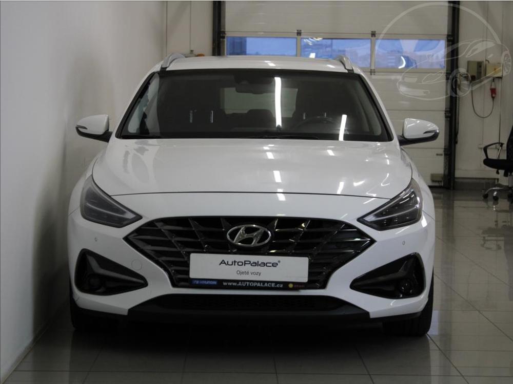 Hyundai i30 1,6 CRDi Smart KAM. 120tkm.