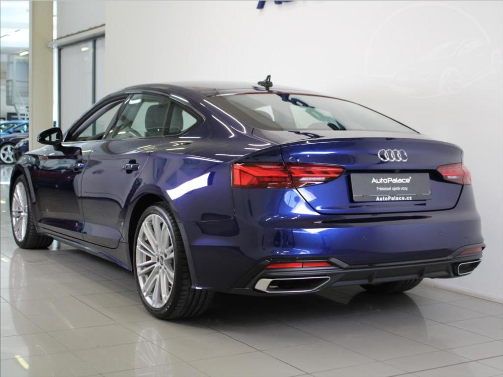 Audi A5 2,0 40TDi S-Line Zruka 5600km