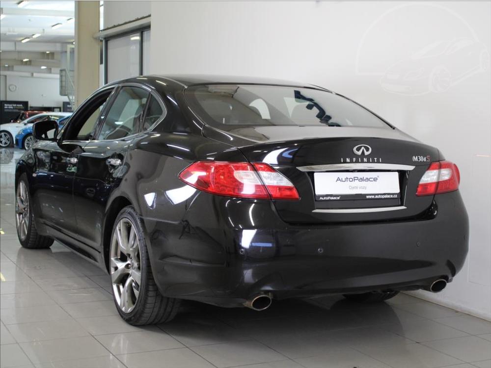 Infiniti M 3,0 D V6 Sport Tech 2.maj.R