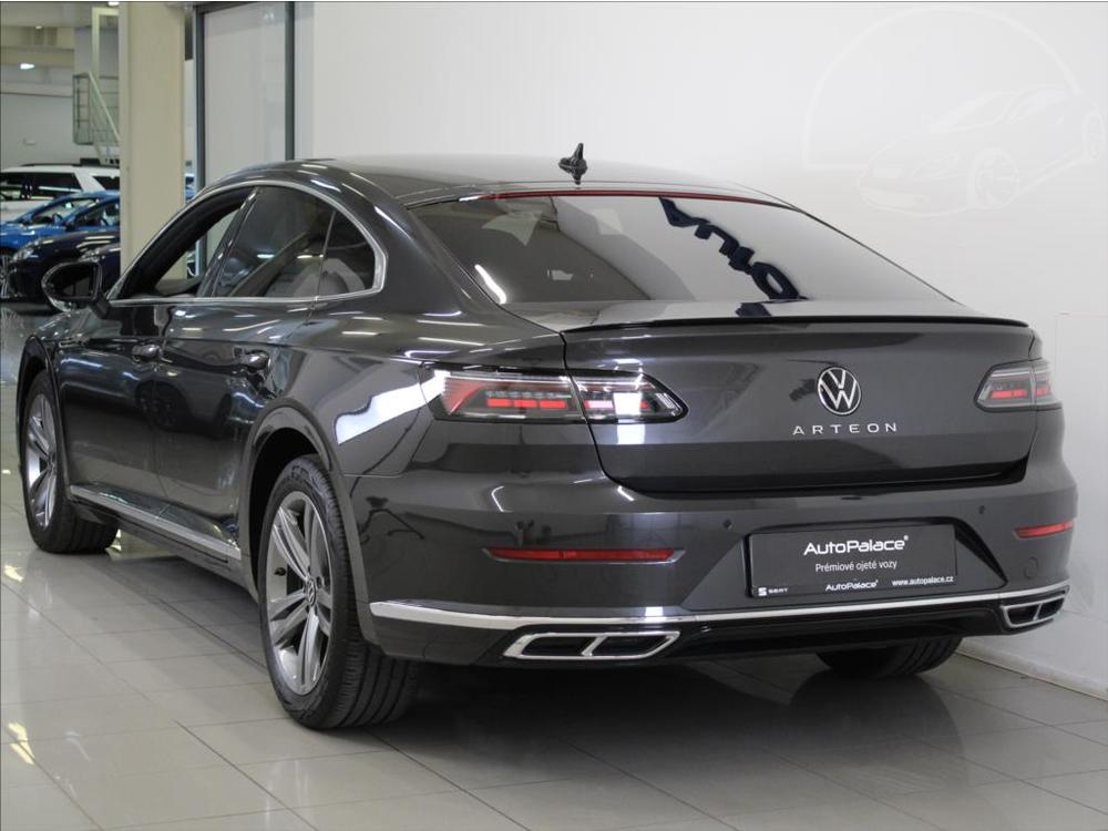 Volkswagen Arteon 2,0 TDi DSG R-Line 5L.Zruka