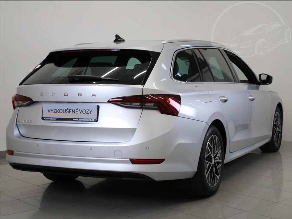 koda Octavia 2,0 TDi 110kW Style PANO Tan