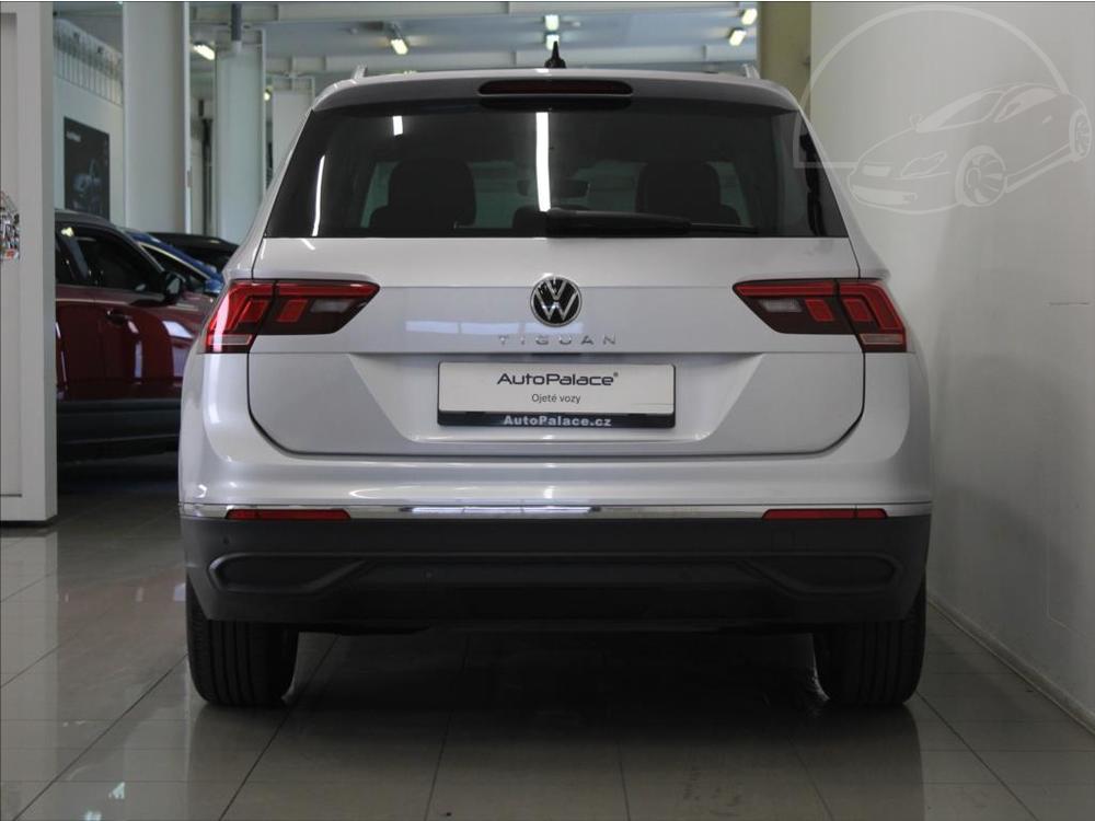 Volkswagen Tiguan 1,5 TSI 110 kW DSG Life 5L-Zr