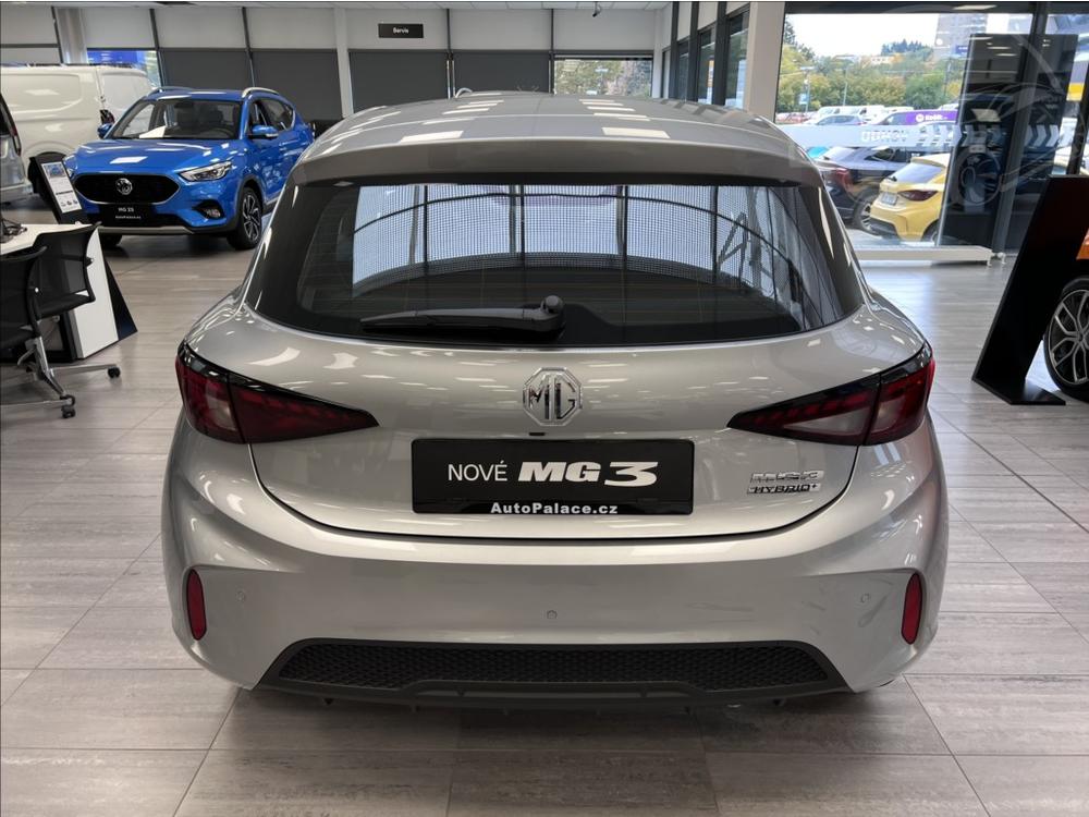 MG  1.5 T HYBRID+ Emotion