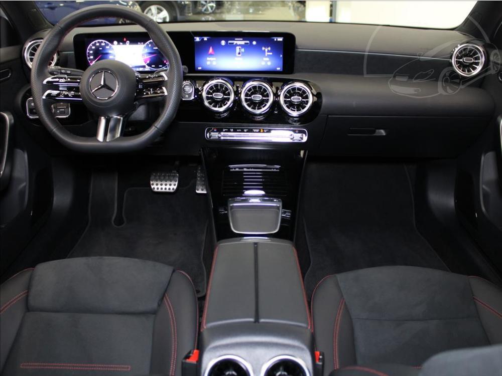 Mercedes-Benz A A220 140kW AMG 4Matic R   2,0