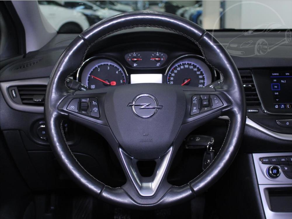 Opel Astra 1,5 CDTi Edition ZRUKA 48tkm.