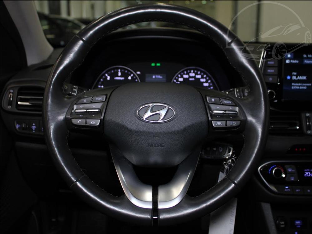 Hyundai i30 1,6 CRDi Smart KAM. 122tkm.