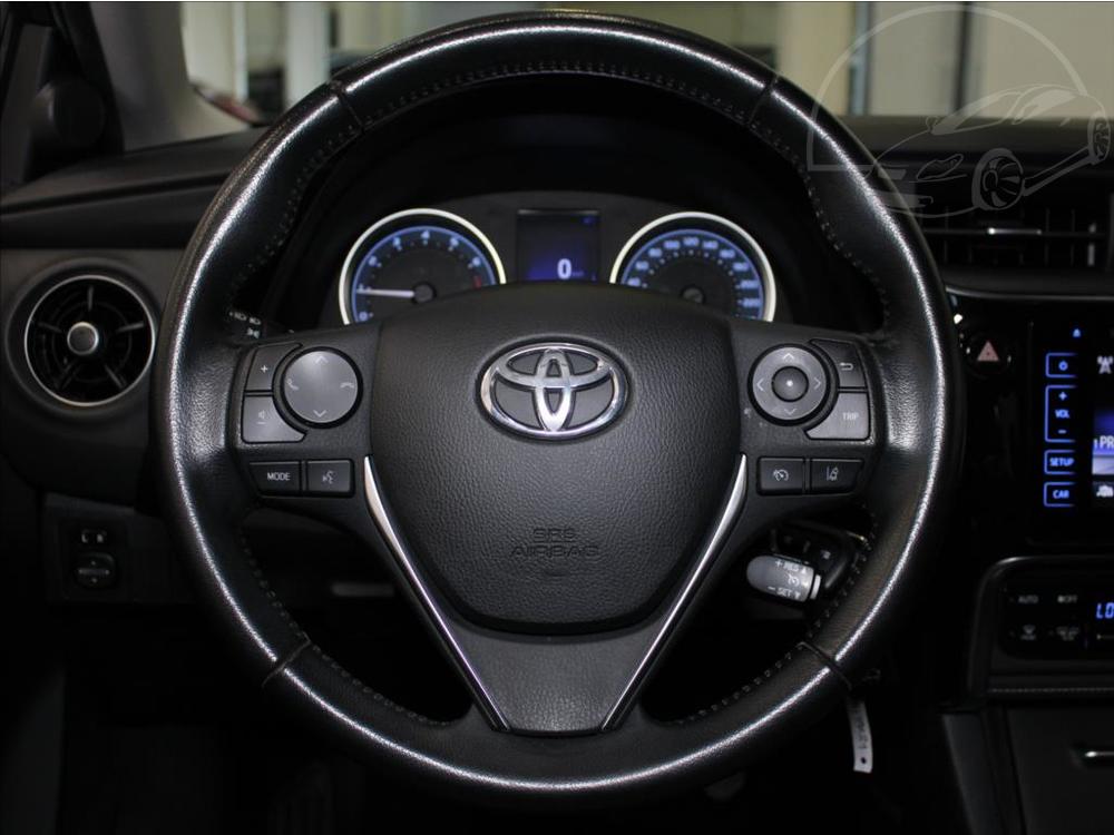 Toyota Corolla 1,6 i 97kW AT Trend KAM.1.maj.