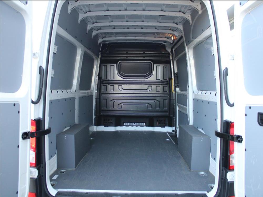 Volkswagen Crafter 2,0 TDi L2 High Tan 44tkm.