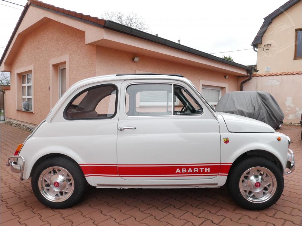 Fiat 500 110 F Abarth design REZERVACE