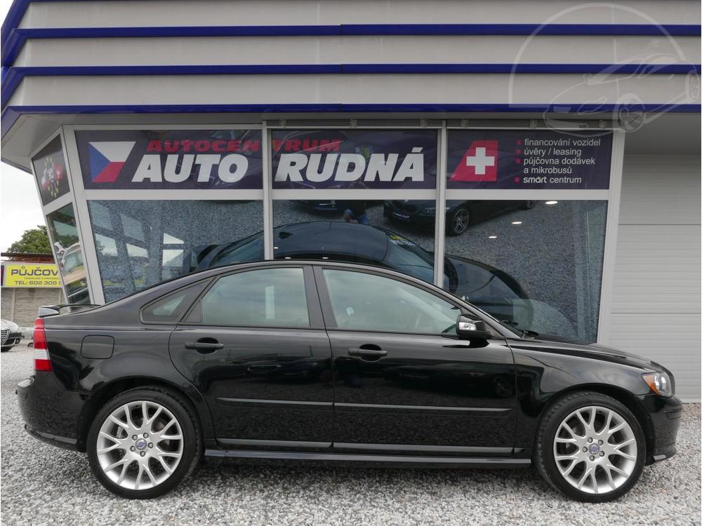 Volvo S40 2,0i 16V Momentum REZERVACE