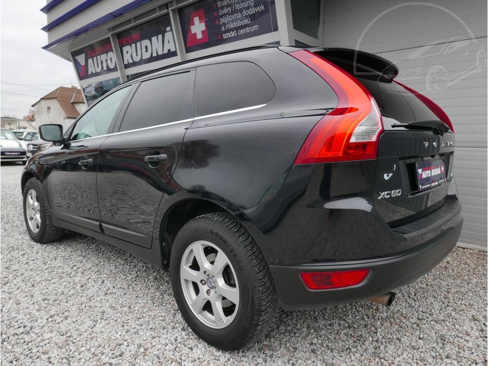 Volvo XC60 2,4 D5 129kW Navi REZERVACE