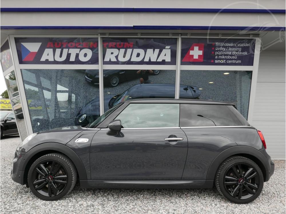 Mini Cooper S 2,0i 141kW JCW Paket