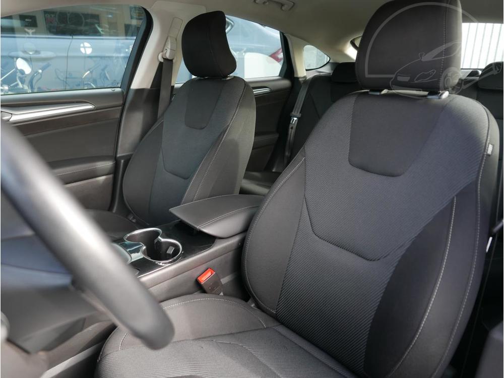 Ford Mondeo 1,5 EcoBoost Navi REZERVACE