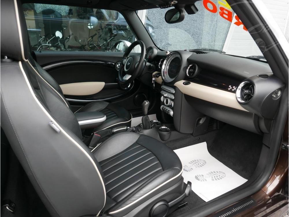 Mini Clubman 1,6i 155kW JCW REZERVACE