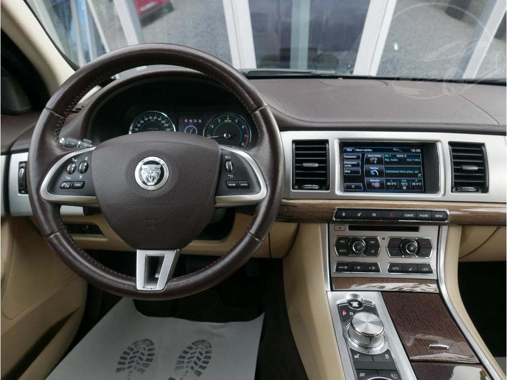 Jaguar XF 3,0 V6 4x4 Premium Automat