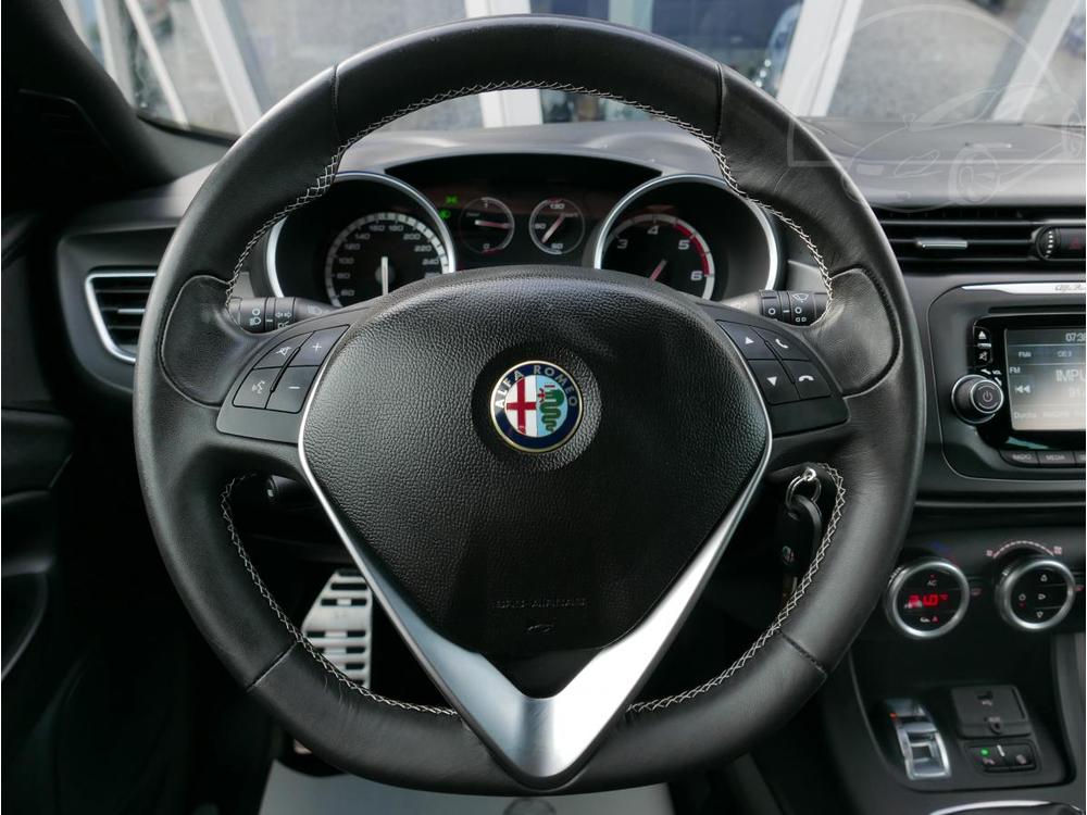 Alfa Romeo Giulietta 1,6 JTDM Q.V. Line TOP !