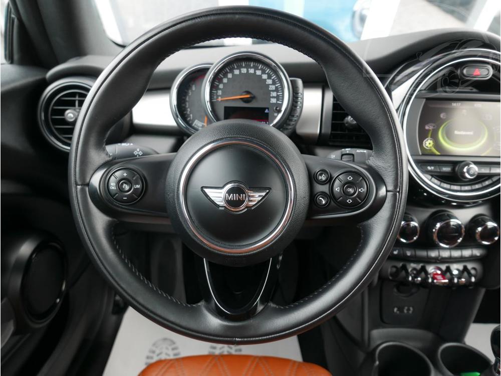 Mini Cooper 1,5i Cabrio Individual F57