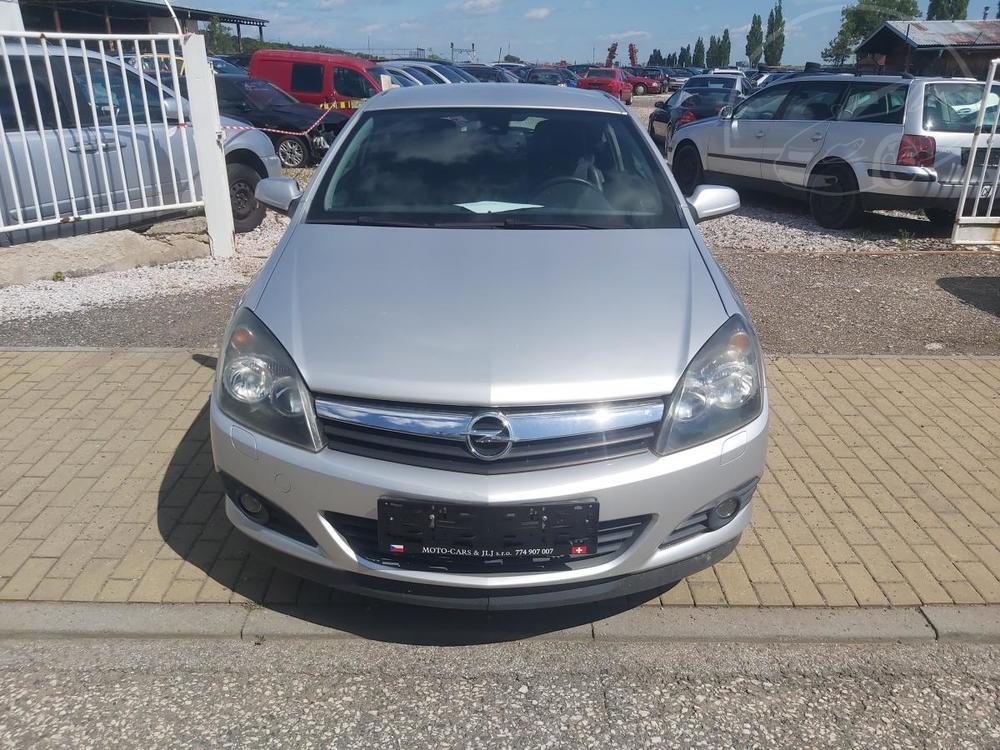 Opel Astra H 18 GTC