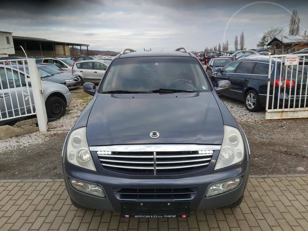 SsangYong Rexton 2,7    121 KW