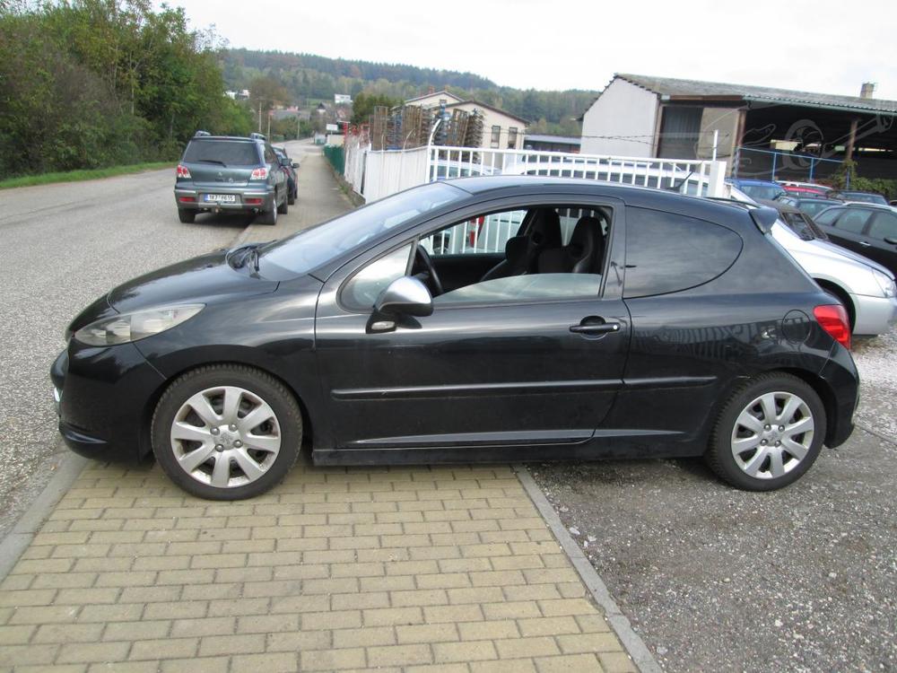 Peugeot 207 1,6 GTI