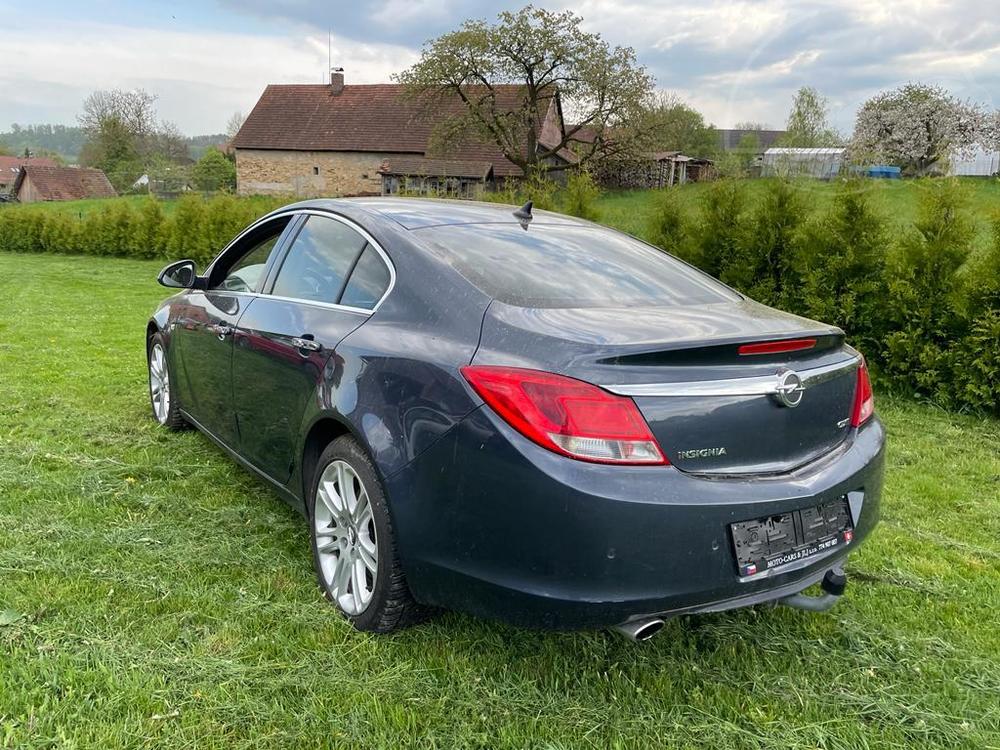 Opel Insignia 2,0 D