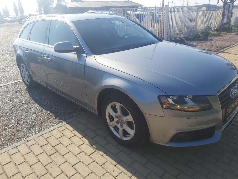 Audi A4 2,0 132 KW