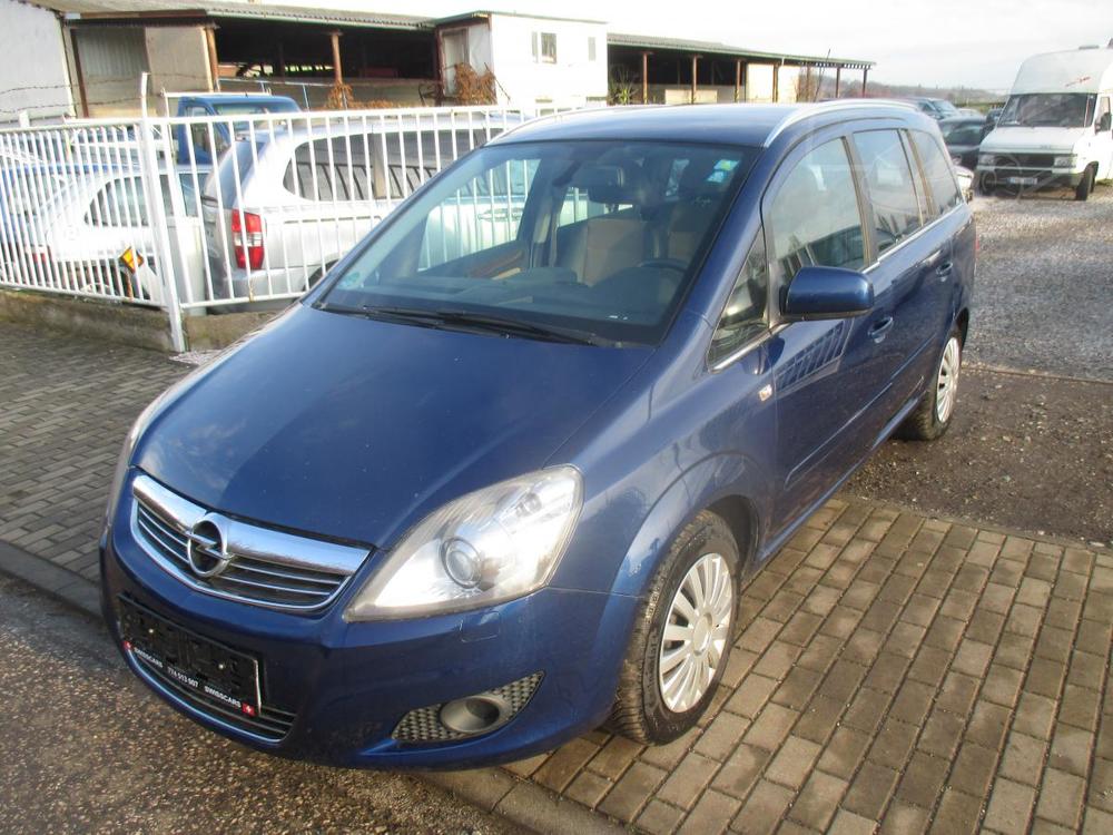 Opel Zafira 1,8i 7mst