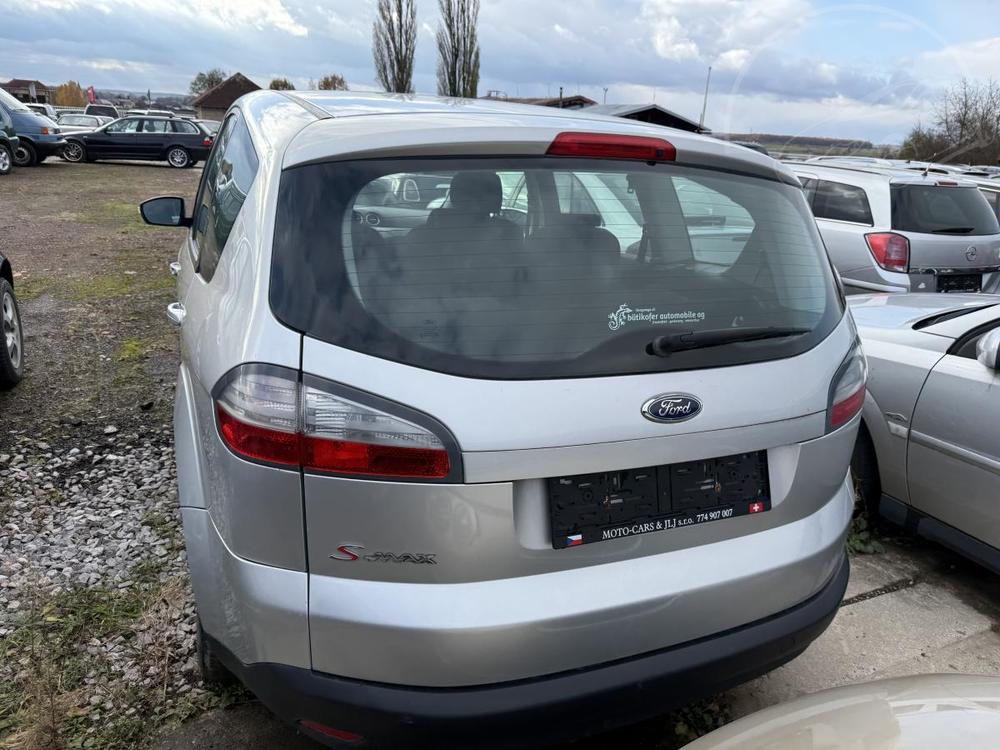 Ford S-Max 2.0i 107Kw 7 mst!