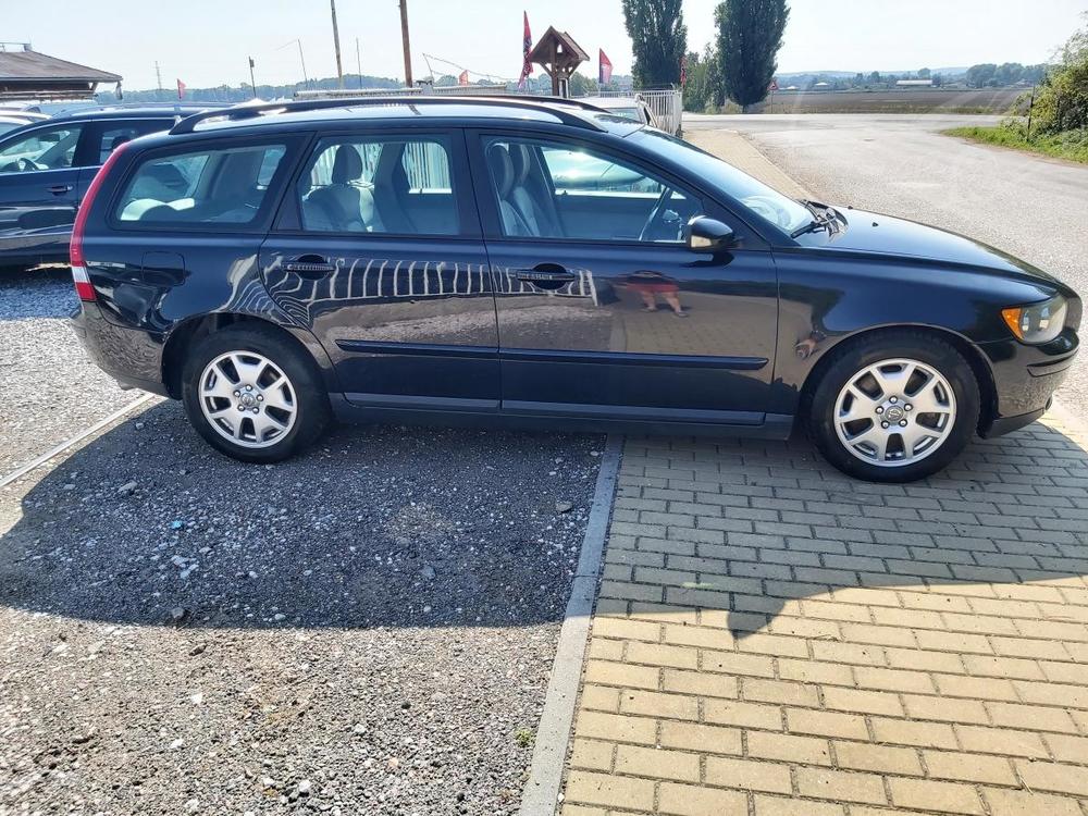 Volvo V50 2,4  132 KW D5