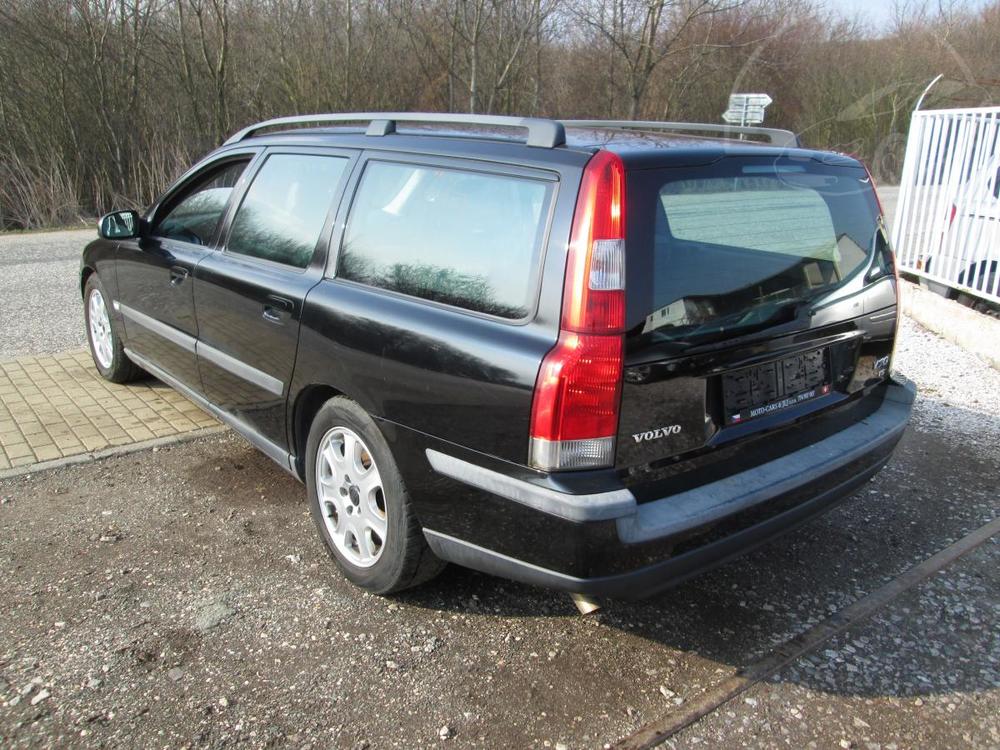 Volvo V70 184 KW T5