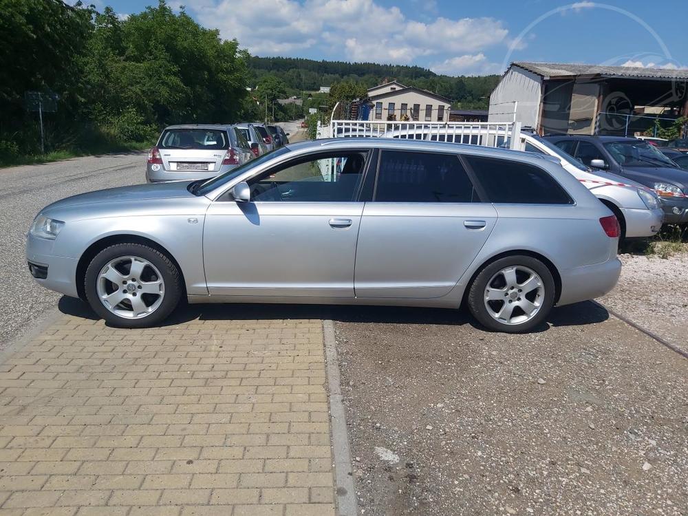 Audi A6 3,2 Avant Quatro