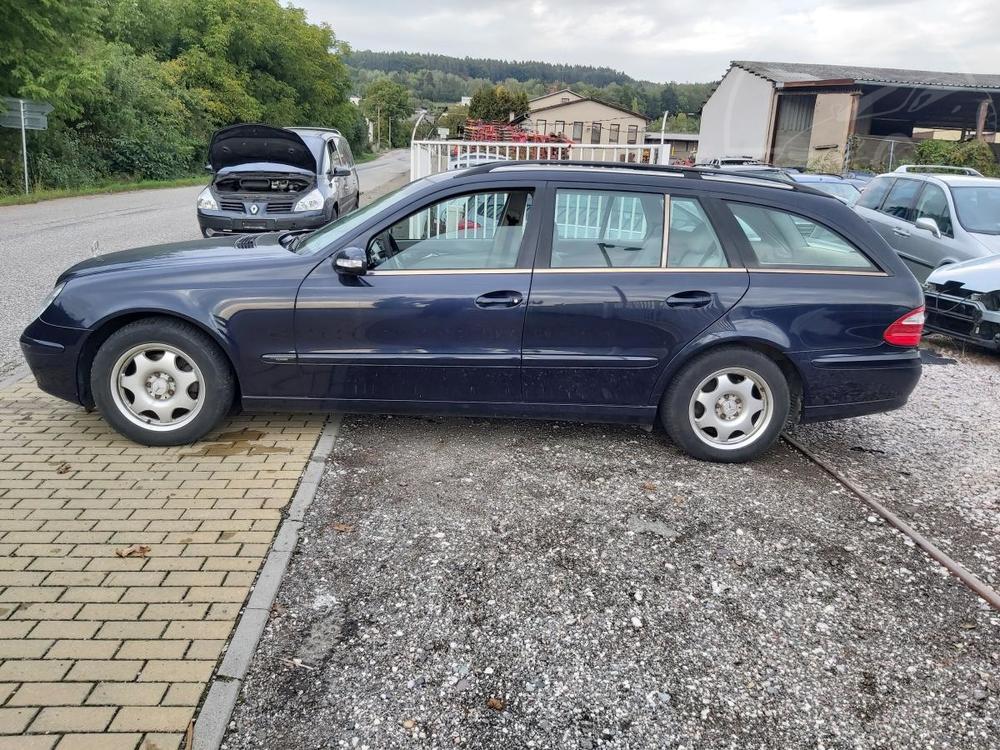 Mercedes-Benz E 220 CDI T