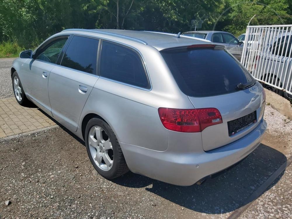 Audi A6 3,2 Avant Quatro