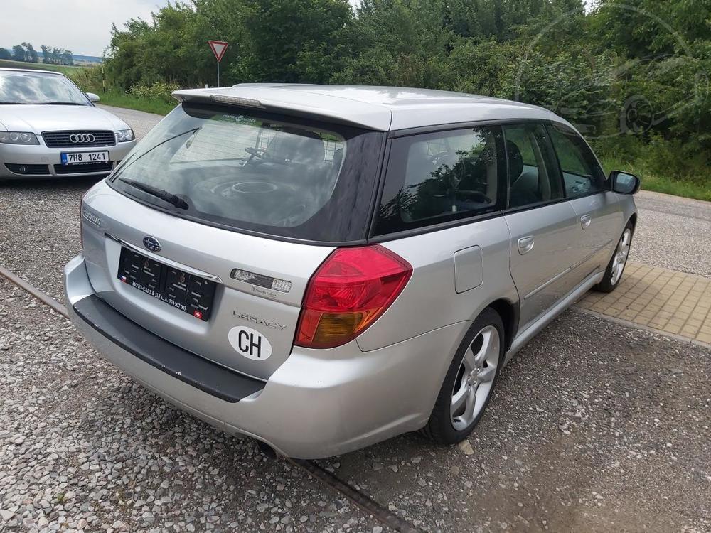 Subaru Legacy kombi 2,0 R Comfort