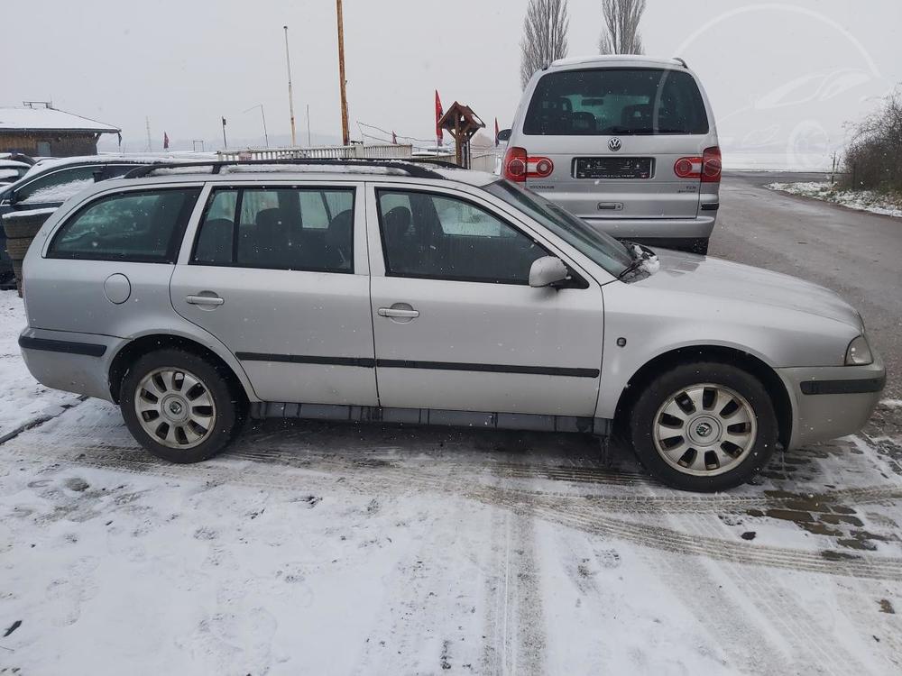 koda Octavia 1,9 74 KW  4X4