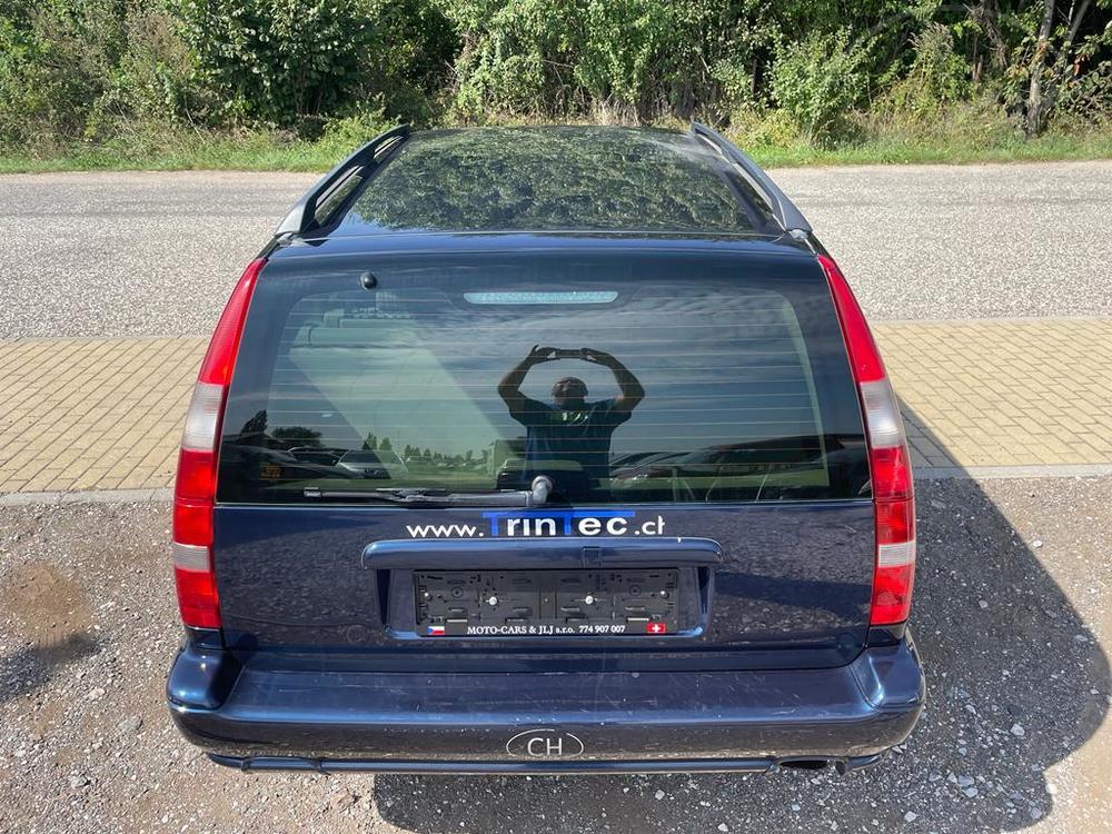 Volvo V70 2,4 T AWD